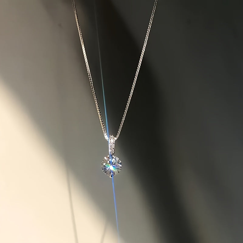 Diamora